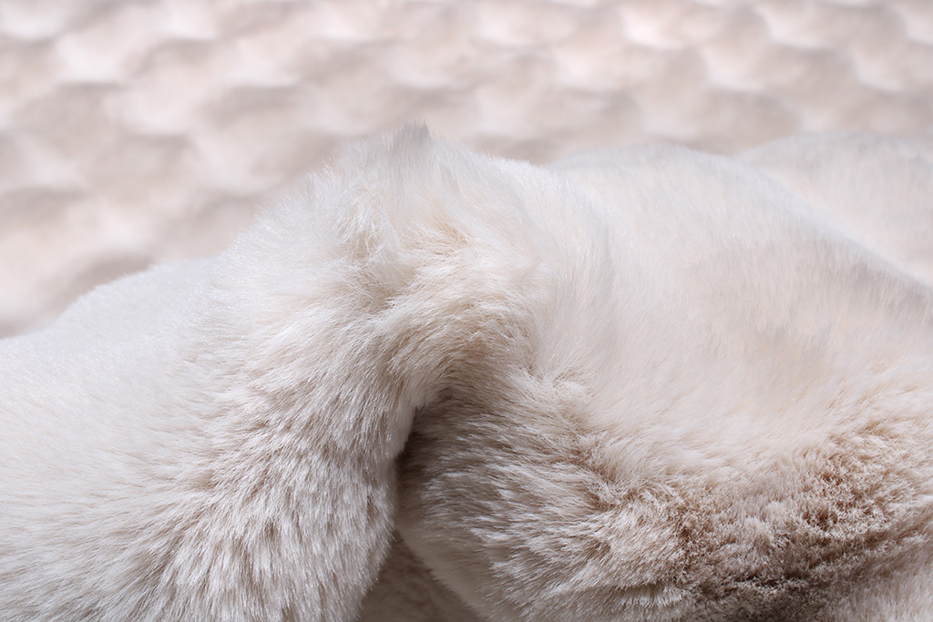 Bubble Tavşan Post Halı Taş