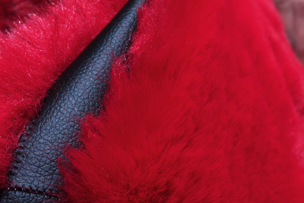 RABBİT KÜRK 012 KIRMIZI-SİYAH YUVARLAK