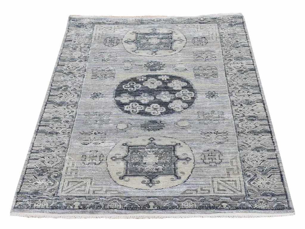 New Hand Knotted Grey Wool & Silk Rectangle Oriental Rug 3'0" x 5'2"