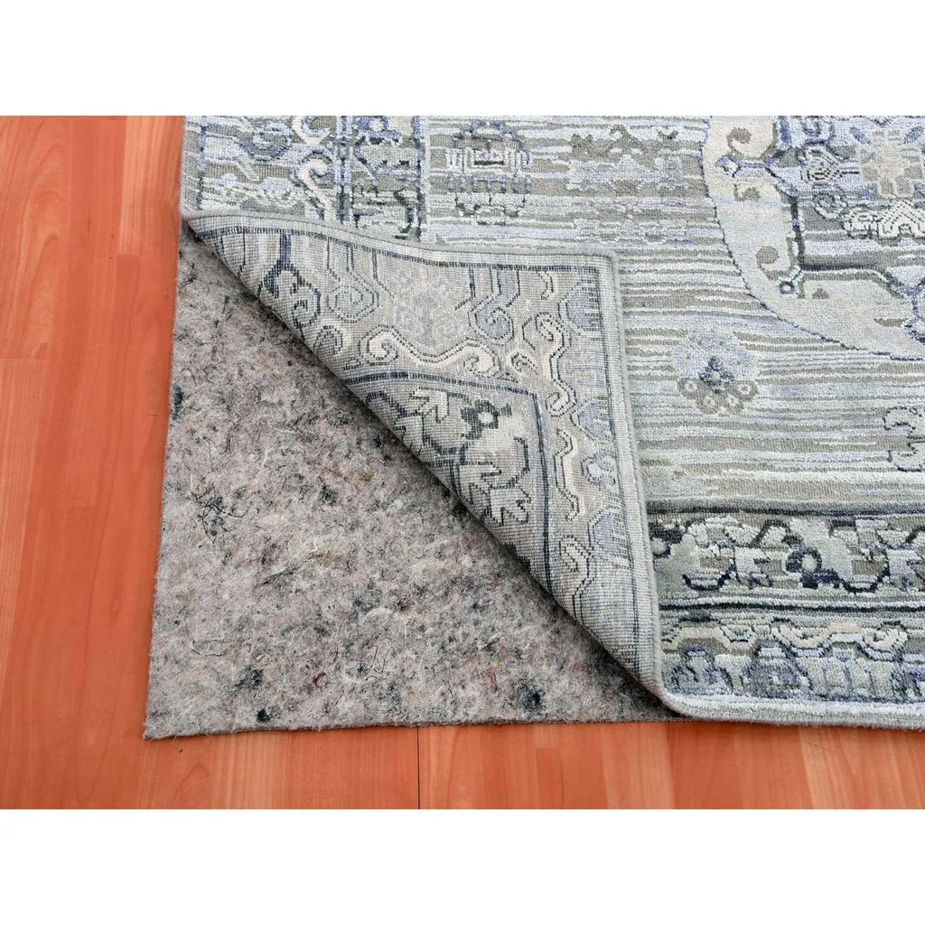 New Hand Knotted Grey Wool & Silk Rectangle Oriental Rug 6'0" x 9'6"