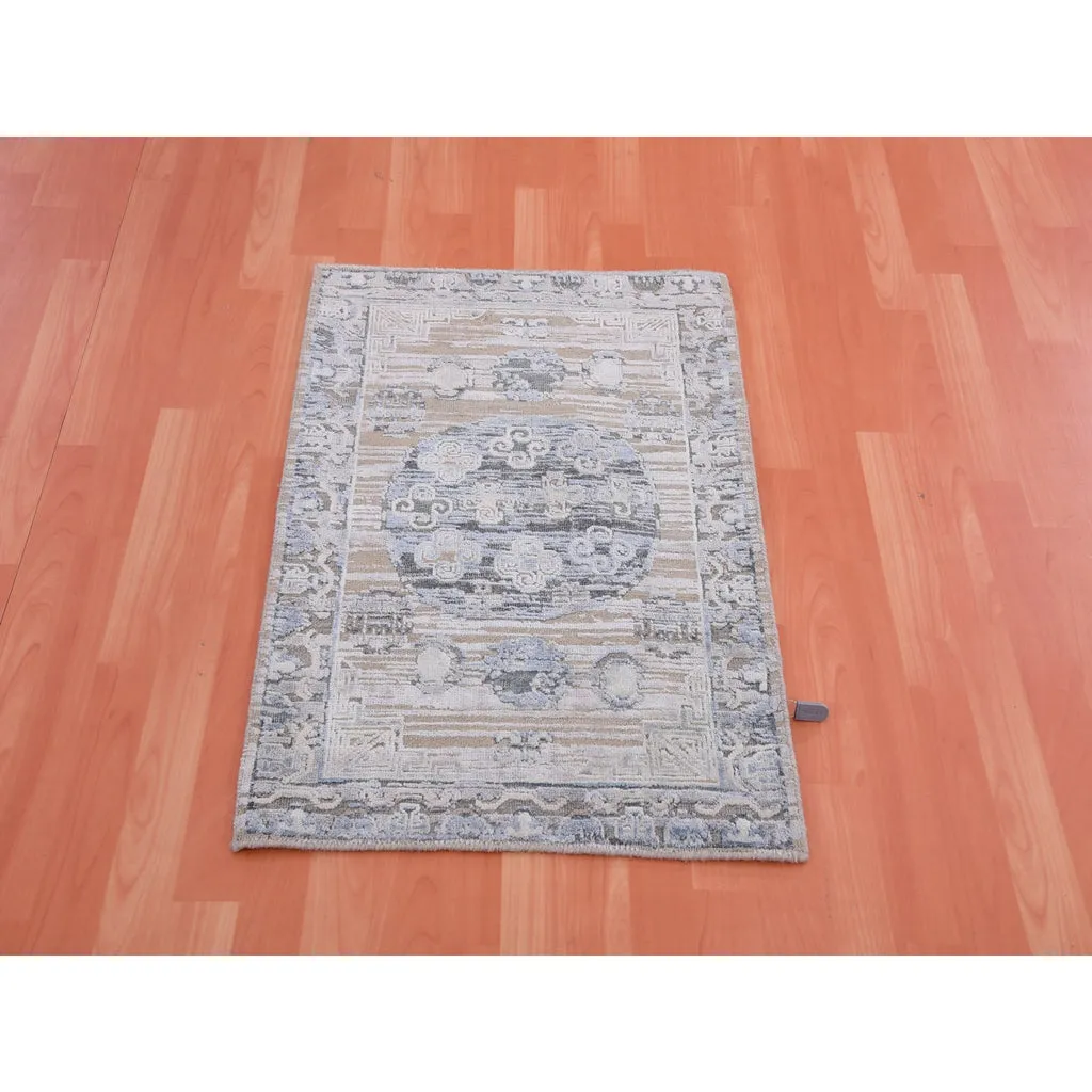 New Hand Knotted Grey Wool & Silk Rectangle Oriental Rug 2'0" x 3'0"