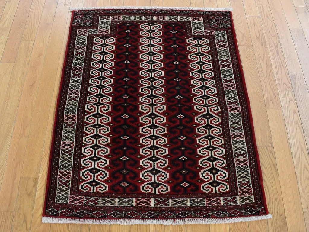 New Hand Knotted Red Wool Rectangle Oriental Rug 3'2" x 4'1"